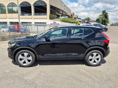 Volvo XC40 T2 Geartronic Momentum (3)