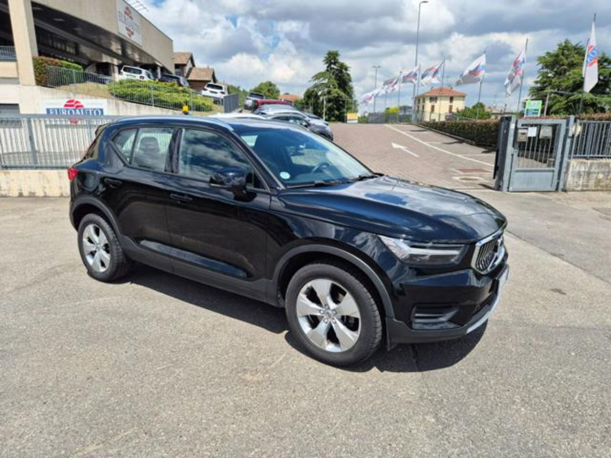 Volvo XC40 T2 Geartronic Momentum (6)