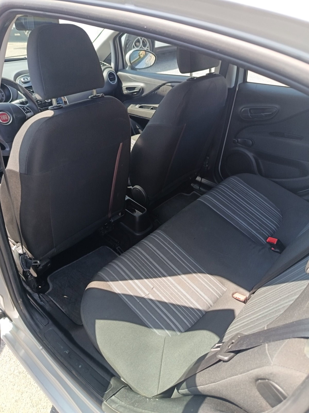 Fiat Punto Evo 1.4 5 porte S&S Dualogic Dynamic (11)