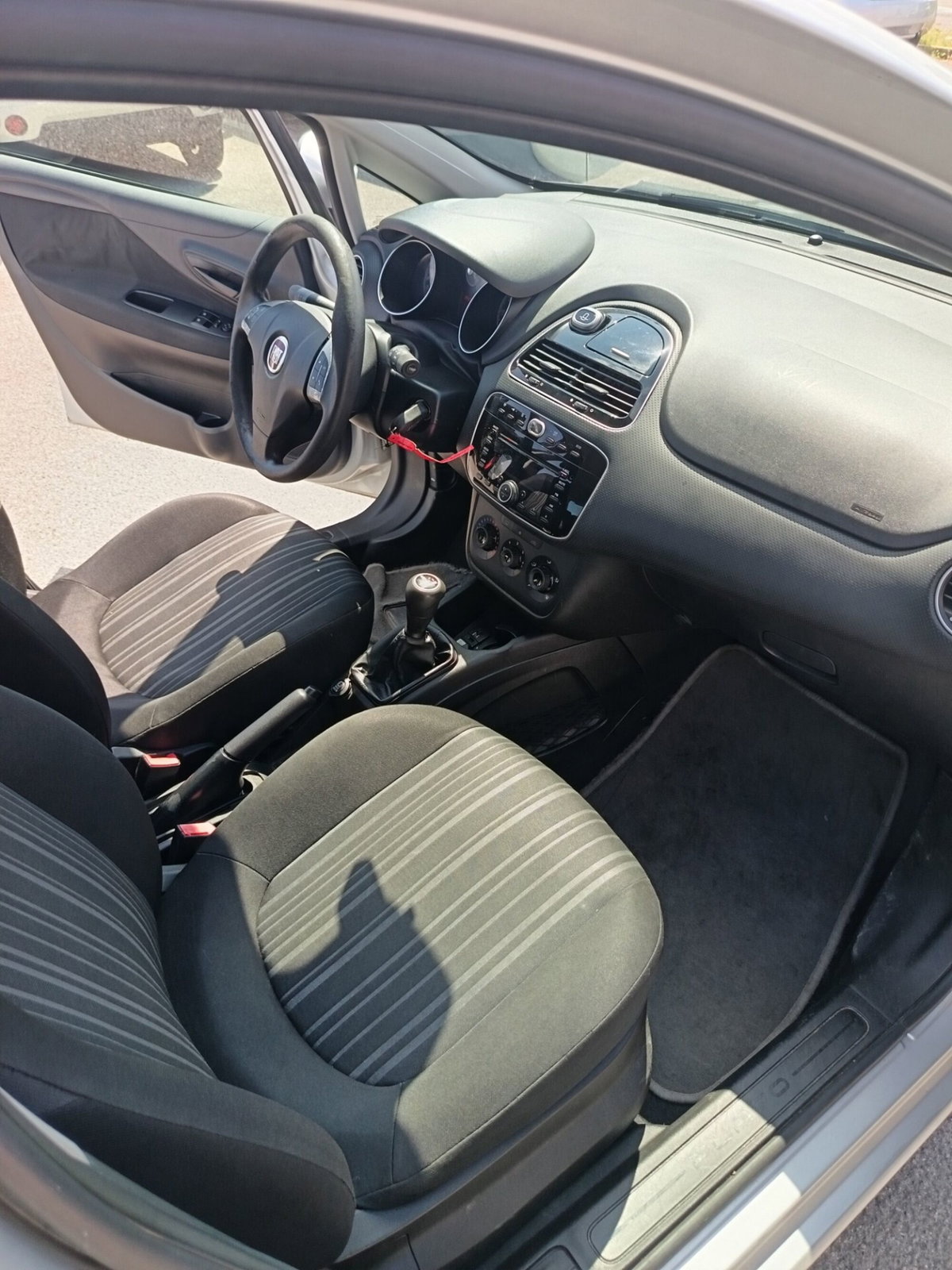 Fiat Punto Evo 1.4 5 porte S&S Dualogic Dynamic (13)