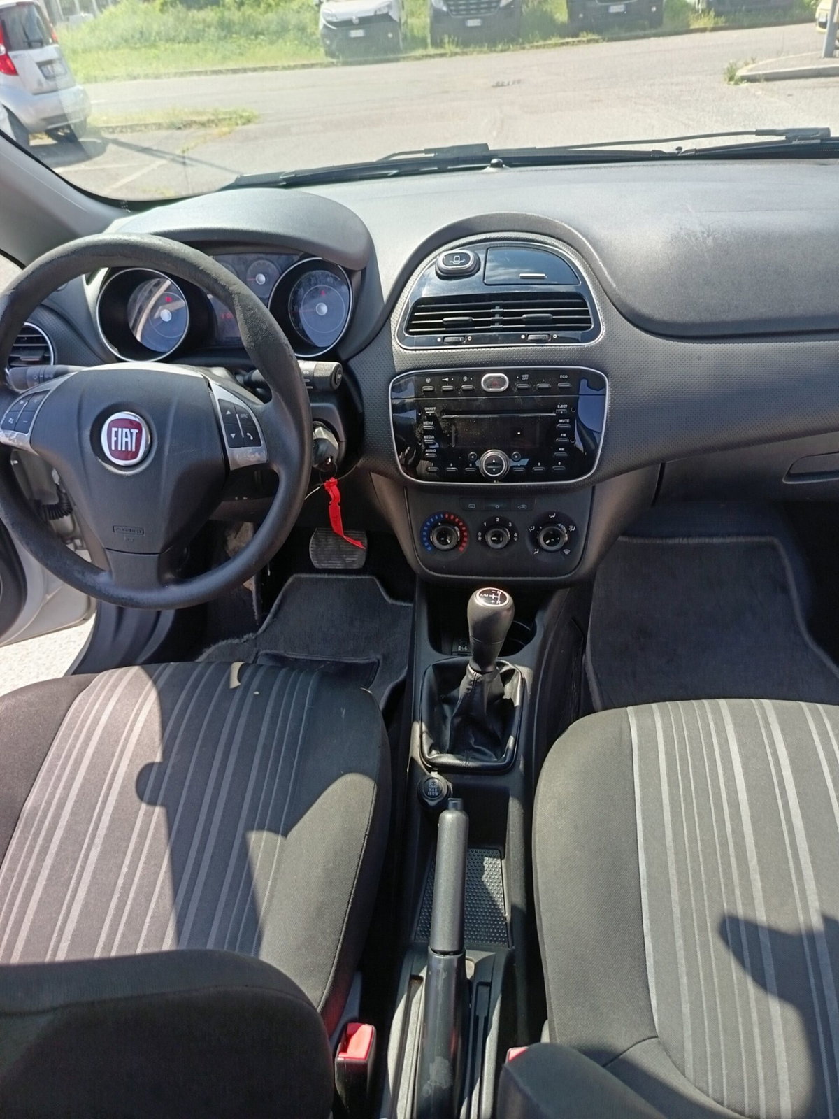Fiat Punto Evo 1.4 5 porte S&S Dualogic Dynamic (16)