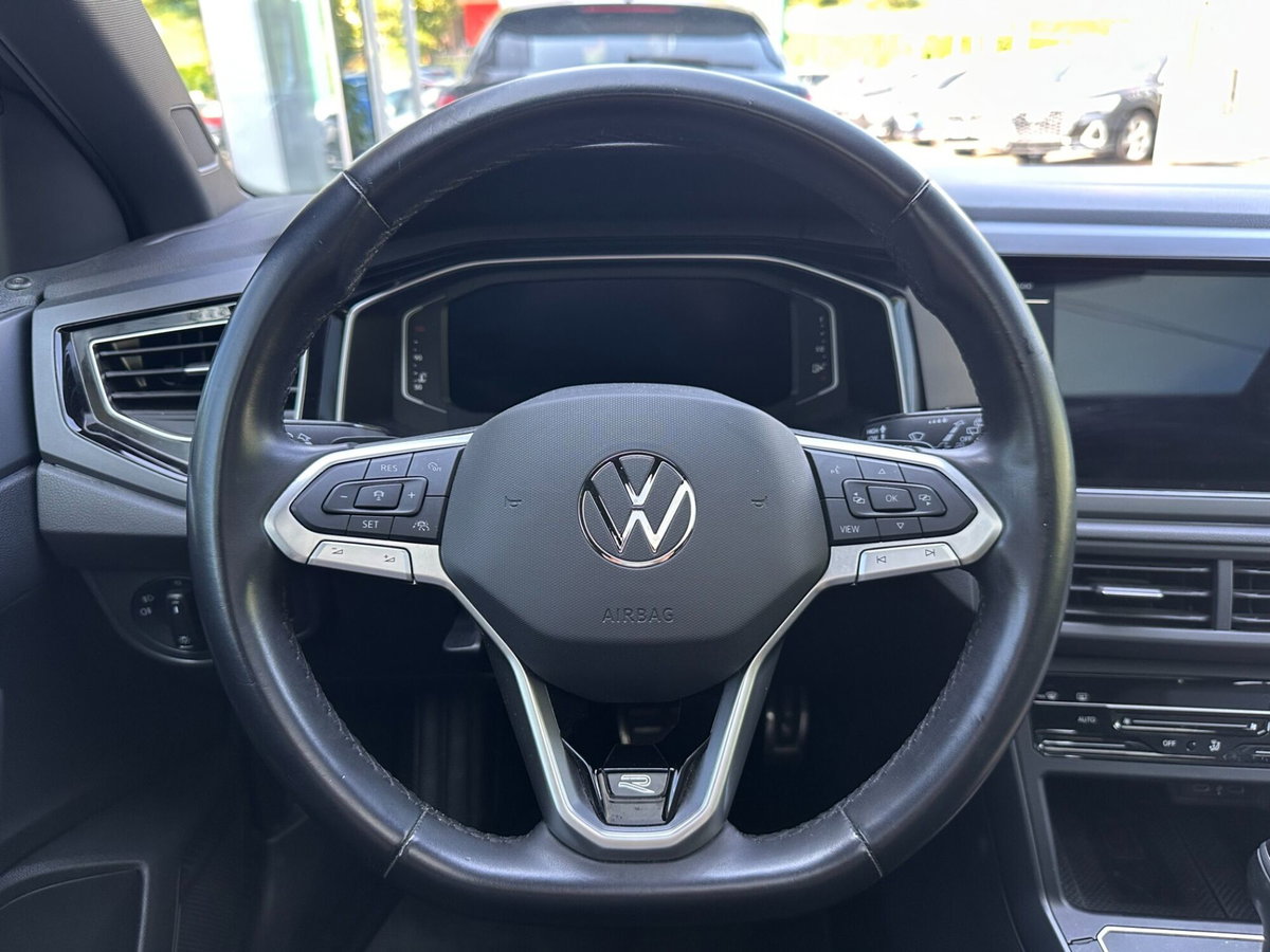 Volkswagen Taigo 1.0 TSI 110 CV DSG R-Line (19)