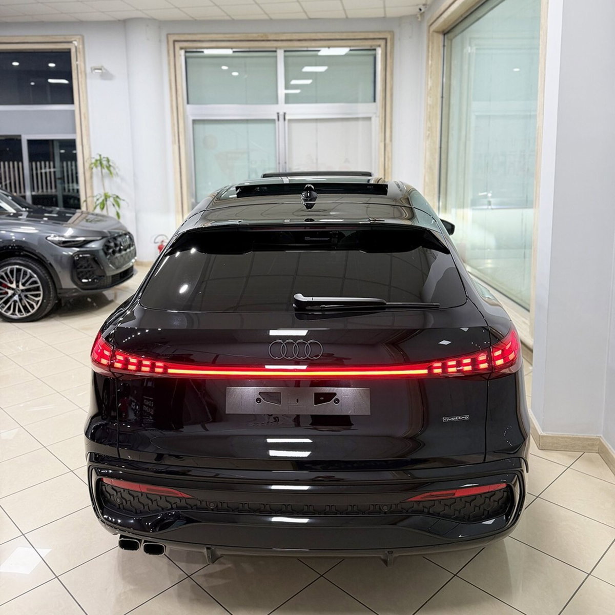 Audi Q5 Sportback 40 2.0 tdi mhev 12V S line Plus quattro s-tronic (3)