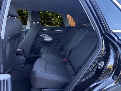 Audi Q3 35 TDI quattro S tronic Business Advanced (15)