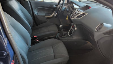 Ford Fiesta 1.4 5 porte Bz.- GPL Titanium (18)