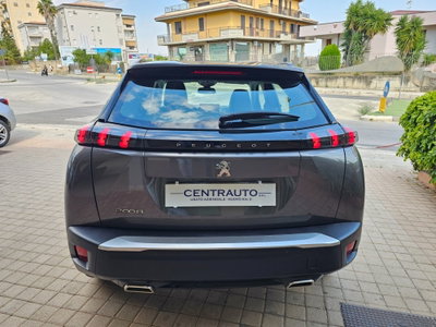 Peugeot 2008 PureTech 130 S&S EAT8 Allure Navi Pack (5)