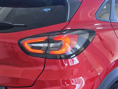 Ford Puma 1.0 EcoBoost Hybrid 125 CV S&S aut. Titanium Design (8)