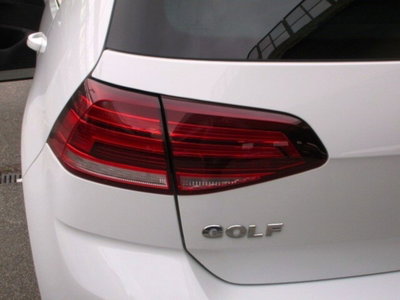Volkswagen Golf 1.6 TDI 115 CV DSG 5p. Highline BlueMotion Technology (16)