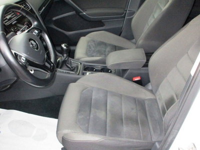 Volkswagen Golf 1.6 TDI 115 CV DSG 5p. Highline BlueMotion Technology (8)