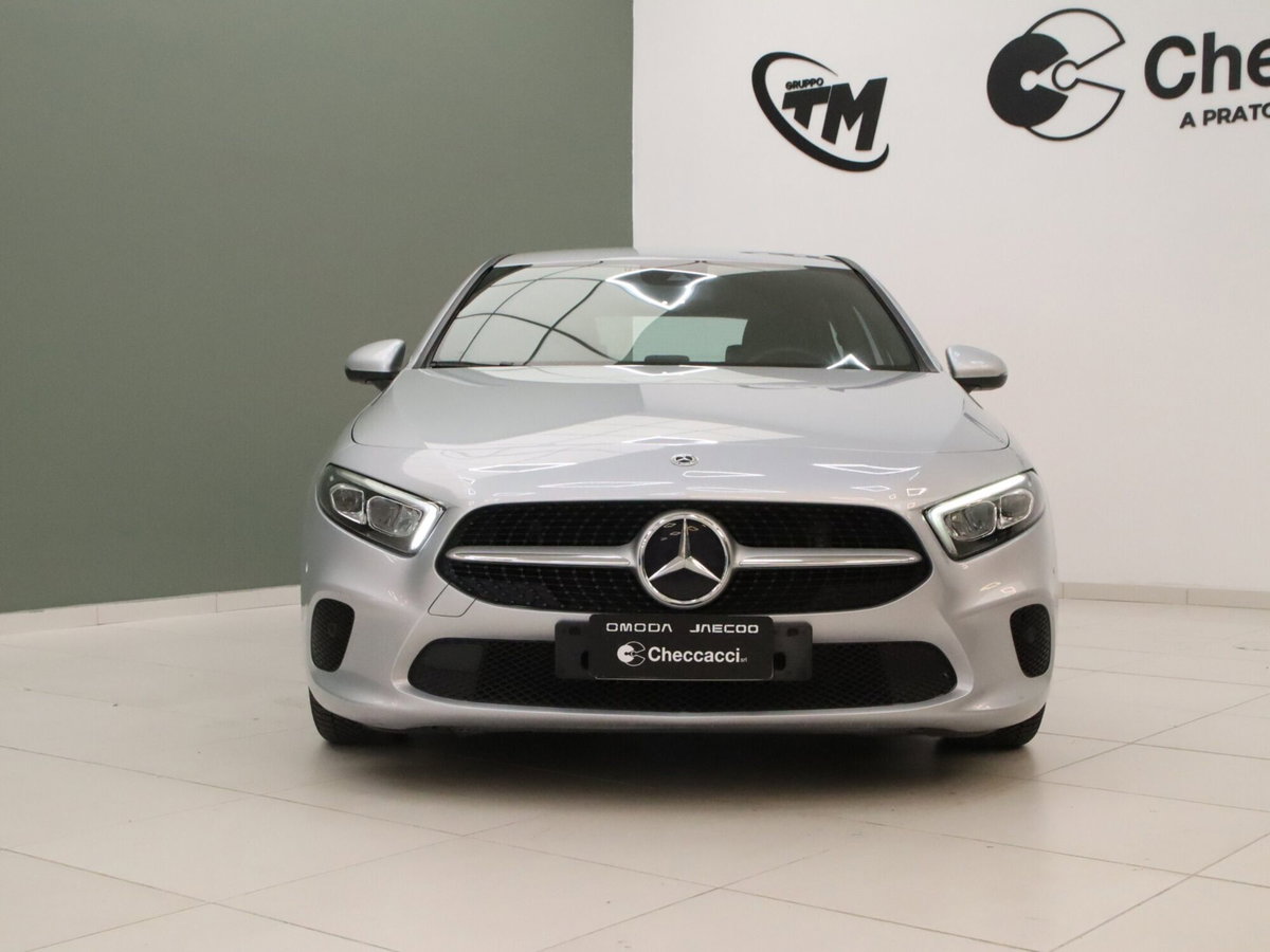 Mercedes-Benz Classe A 180 d Automatic Sport (2)