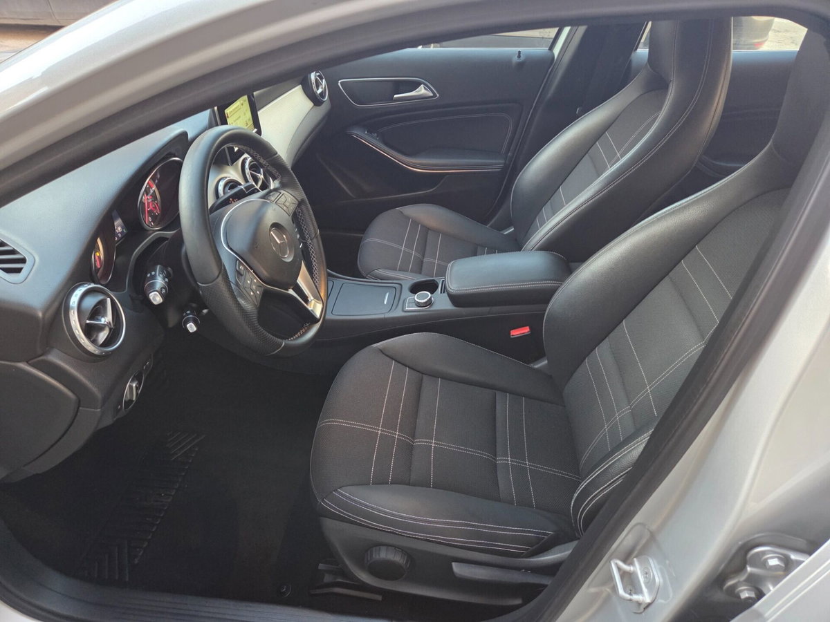 Mercedes-Benz GLA SUV 200 CDI Premium (10)