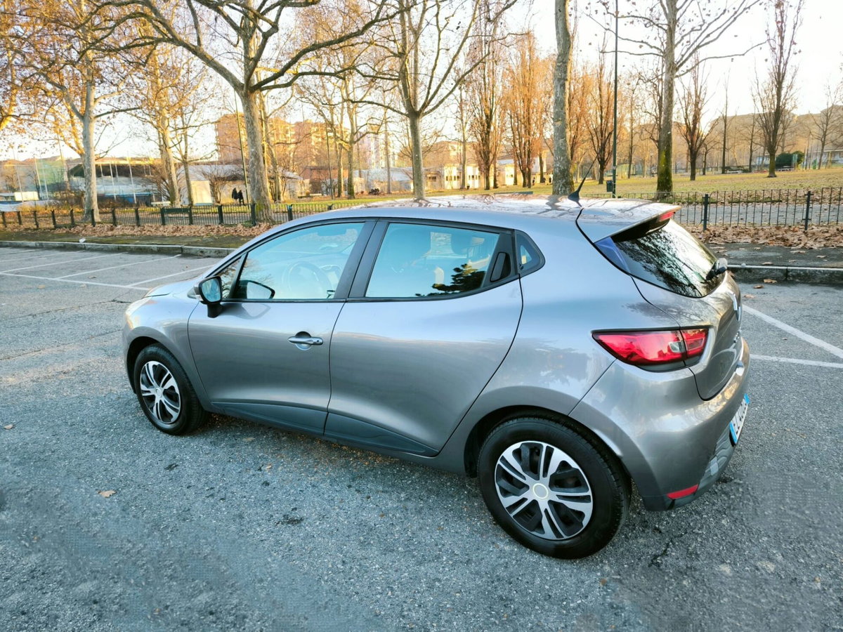 Renault Clio 1.2 75CV GPL 5 porte Live (4)