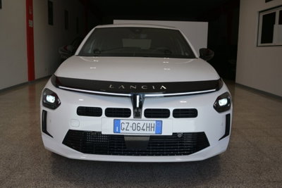 Lancia Ypsilon 1.2 mhev Edizione Cassina e-dct (2)