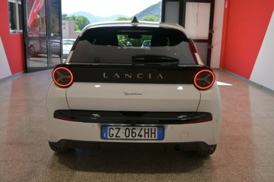 Lancia Ypsilon 1.2 mhev Edizione Cassina e-dct (7)