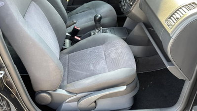 Volkswagen Polo 1.4/80CV TDI 5p. Sportline (14)