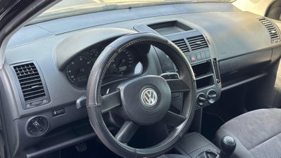 Volkswagen Polo 1.4/80CV TDI 5p. Sportline (5)
