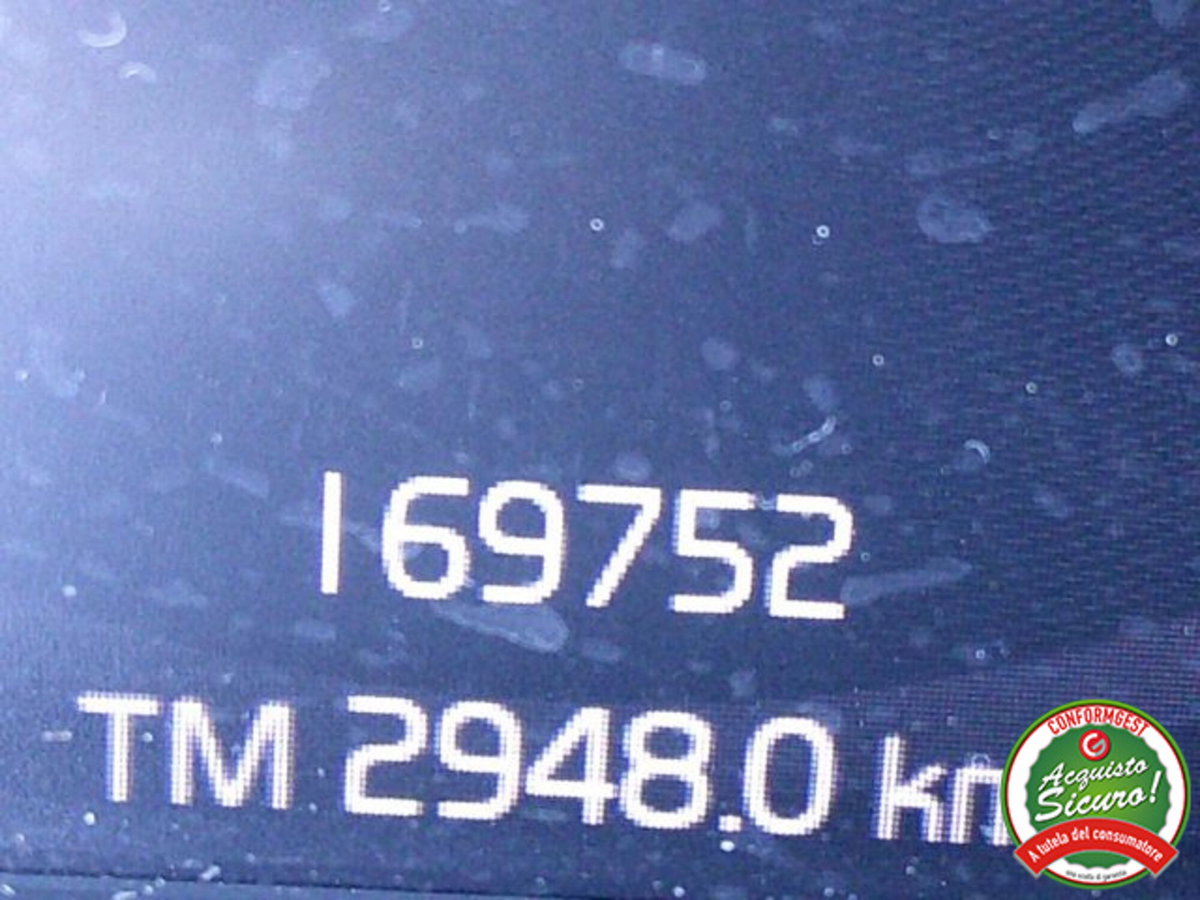 Volvo XC40 T2 Geartronic Momentum (16)