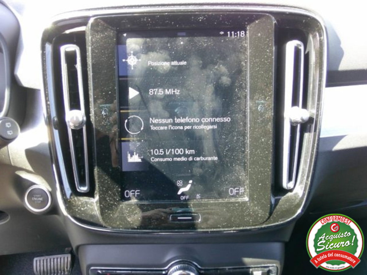 Volvo XC40 T2 Geartronic Momentum (17)