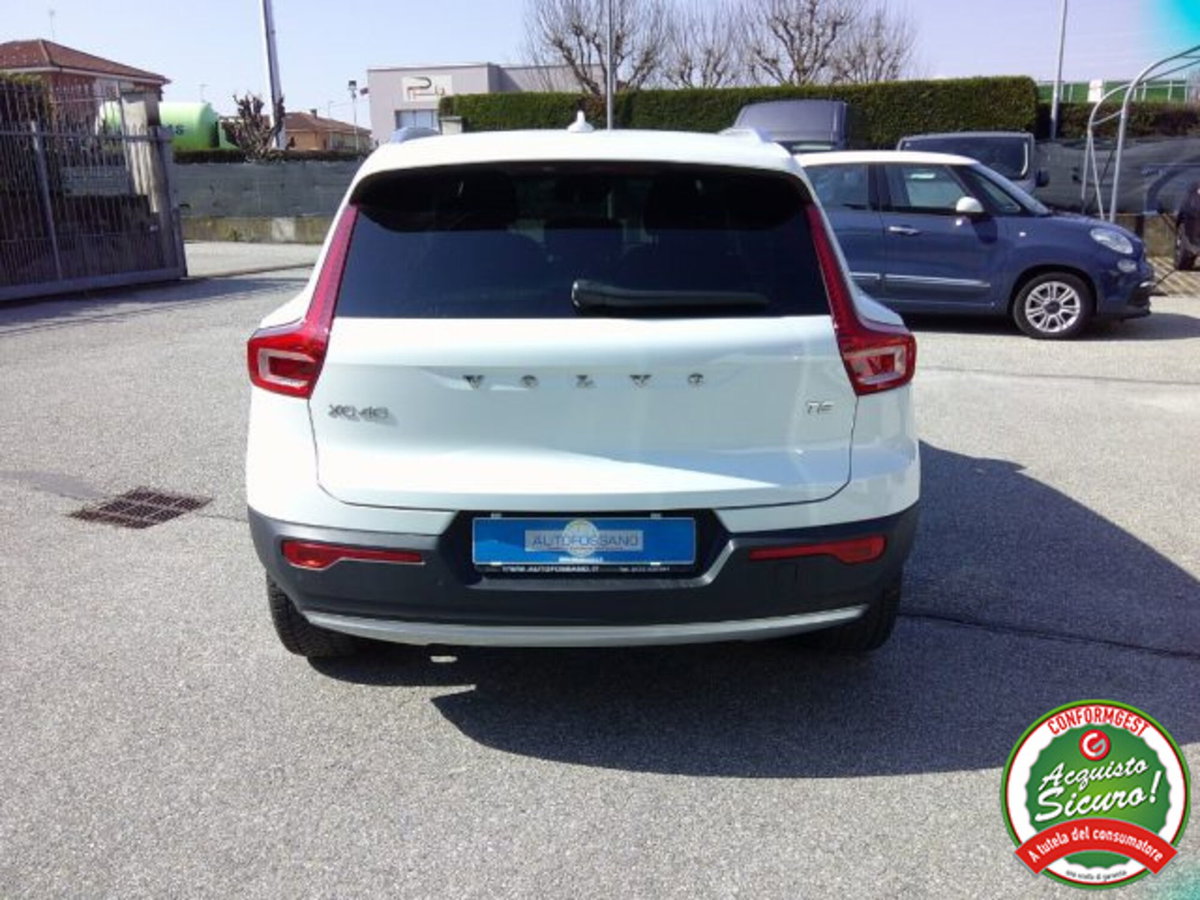 Volvo XC40 T2 Geartronic Momentum (4)