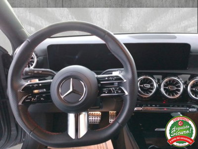Mercedes-Benz Classe A 180 AMG Line Premium Plus auto (12)