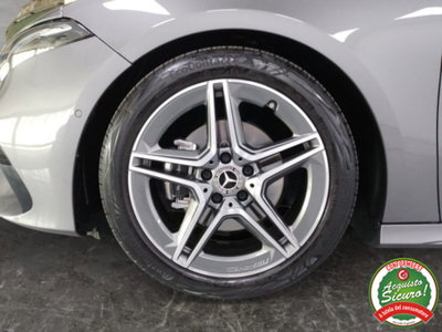 Mercedes-Benz Classe A 180 AMG Line Premium Plus auto (9)