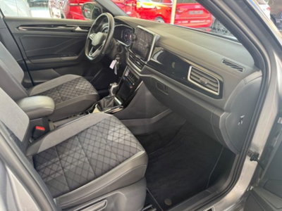 Volkswagen T-Roc 2.0 tdi R-Line 4motion 150cv dsg (17)