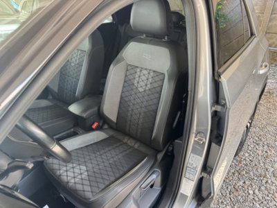 Volkswagen T-Roc 2.0 tdi R-Line 4motion 150cv dsg (9)