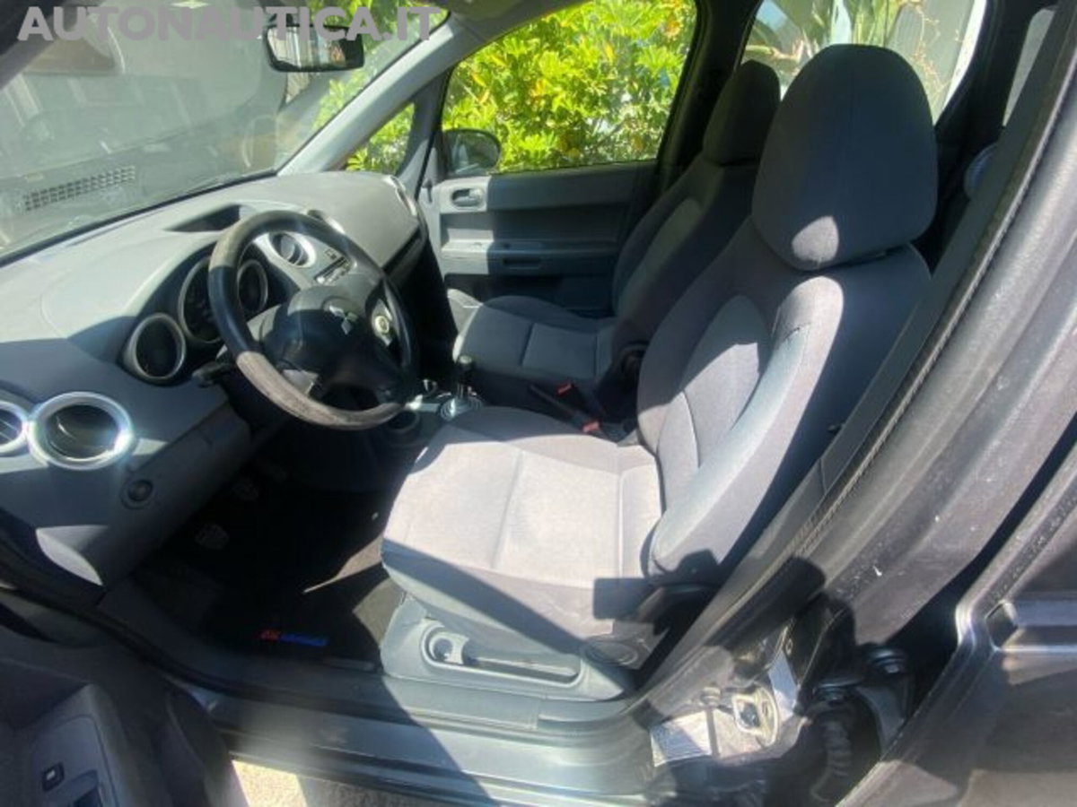 Mitsubishi Colt 1.1 12V 5p. Climachrome (6)