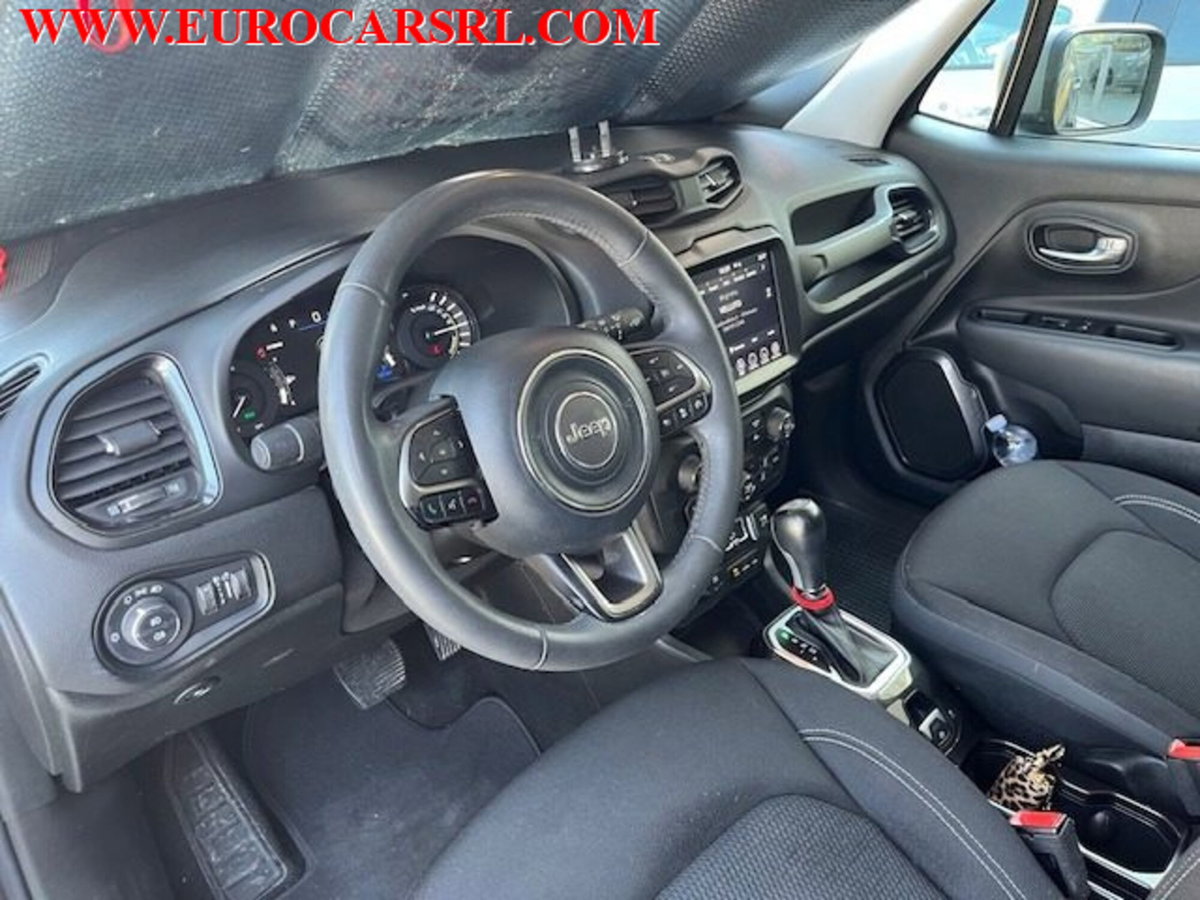 Jeep Renegade 1.3 T4 190CV PHEV 4xe AT6 Limited (14)