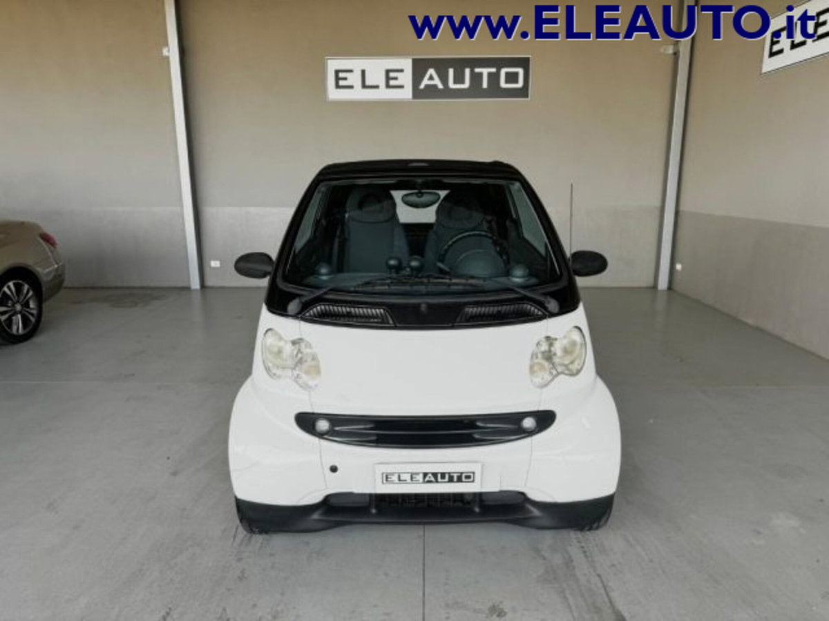 smart Fortwo Cabrio 700 cabrio passion (45 kW) (2)