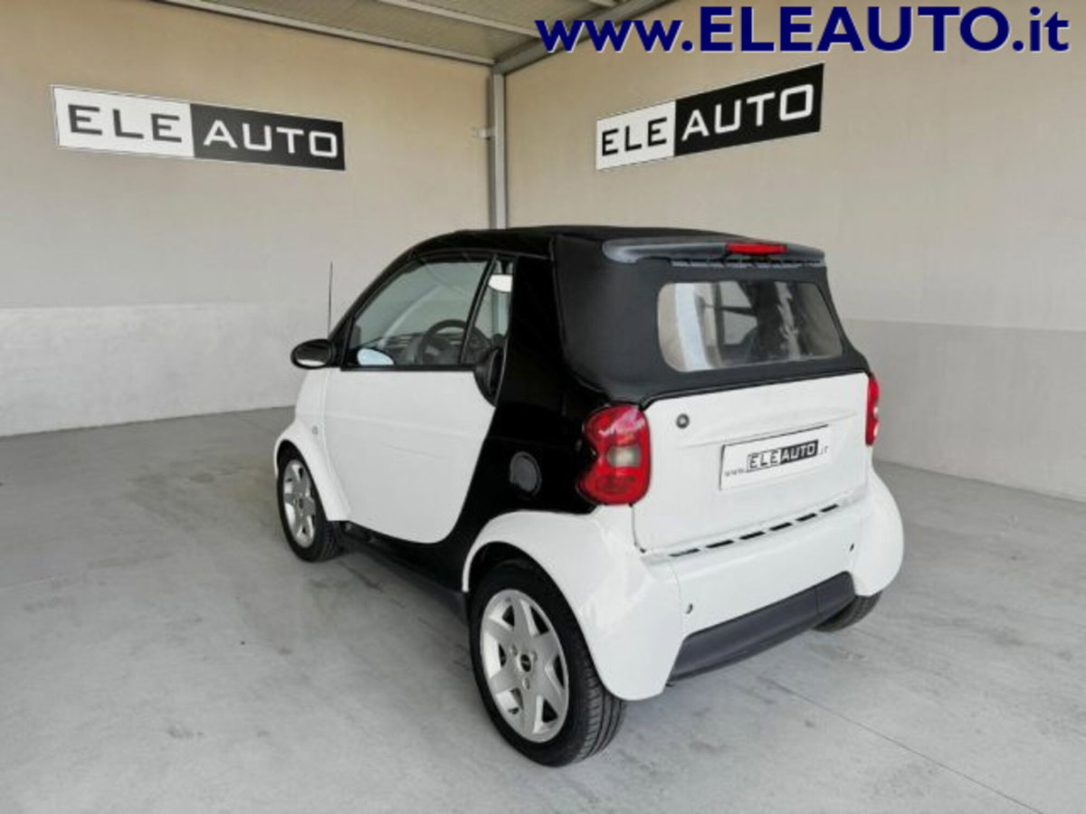 smart Fortwo Cabrio 700 cabrio passion (45 kW) (4)