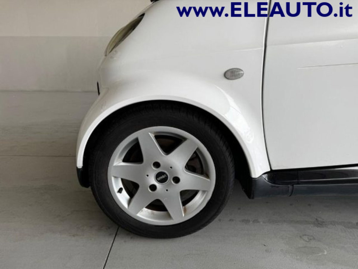 smart Fortwo Cabrio 700 cabrio passion (45 kW) (7)