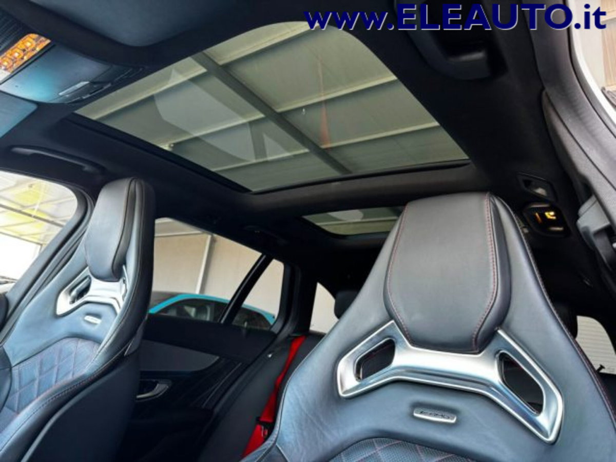 Mercedes-Benz Classe C Station Wagon 63 AMG S (8)