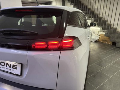 Peugeot 2008 PureTech 100 S&S Active (6)
