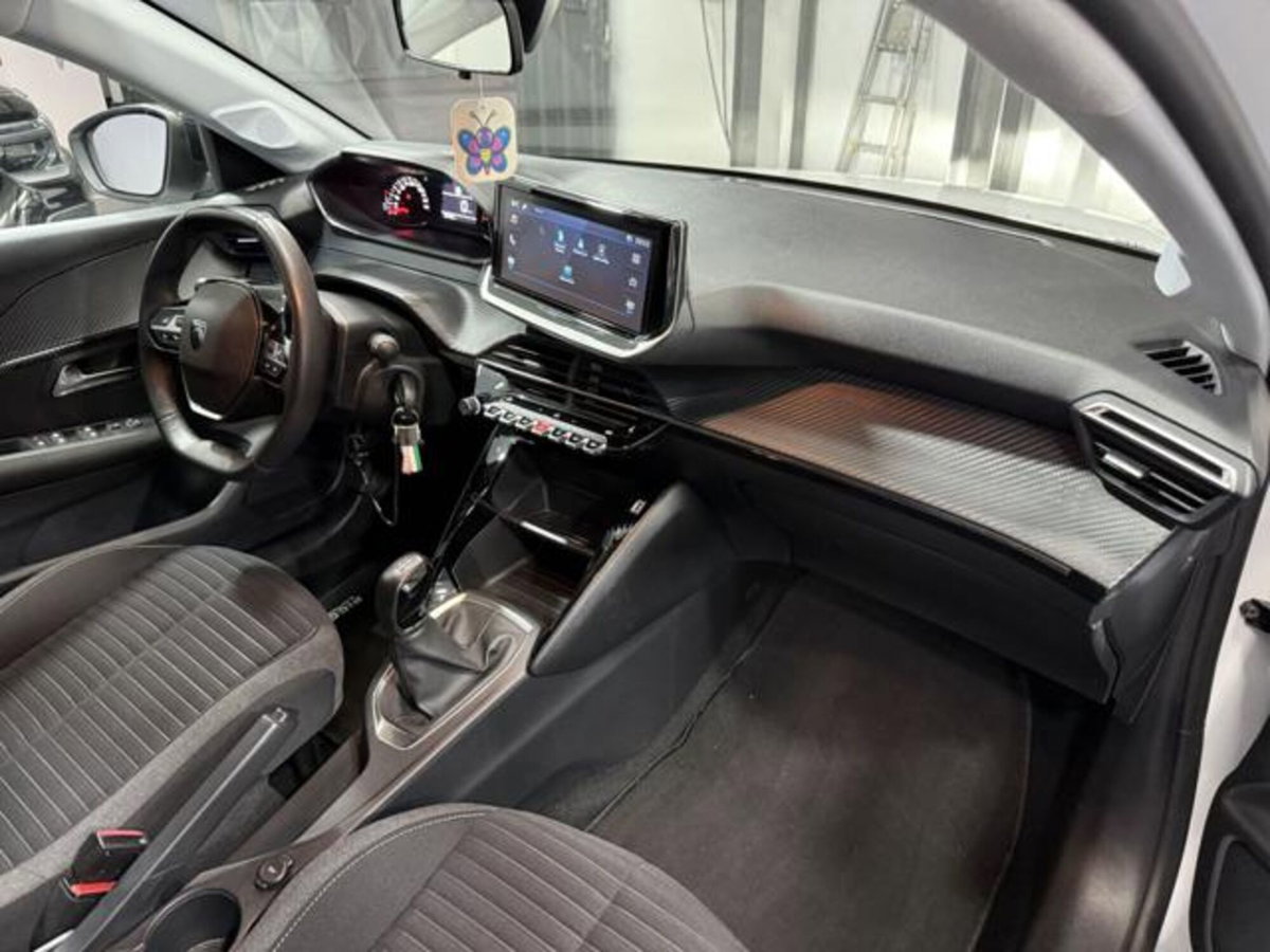 Peugeot 208 1.2 puretech Active s&s 75cv (9)