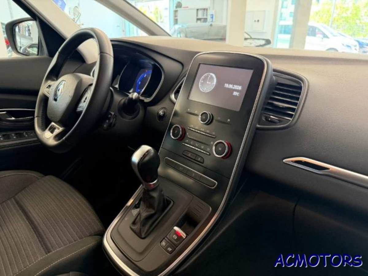 Renault Scenic E-Tech Electric 1.9 dCi Confort Dynamique (15)