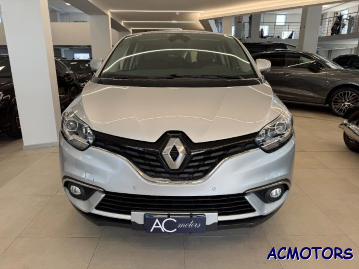 Renault Scenic E-Tech Electric 1.9 dCi Confort Dynamique (7)