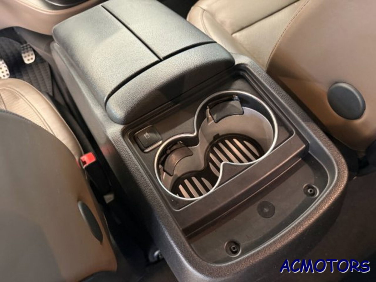 Mercedes-Benz Classe V 250 d Automatic 4Matic Premium Business Compact (11)
