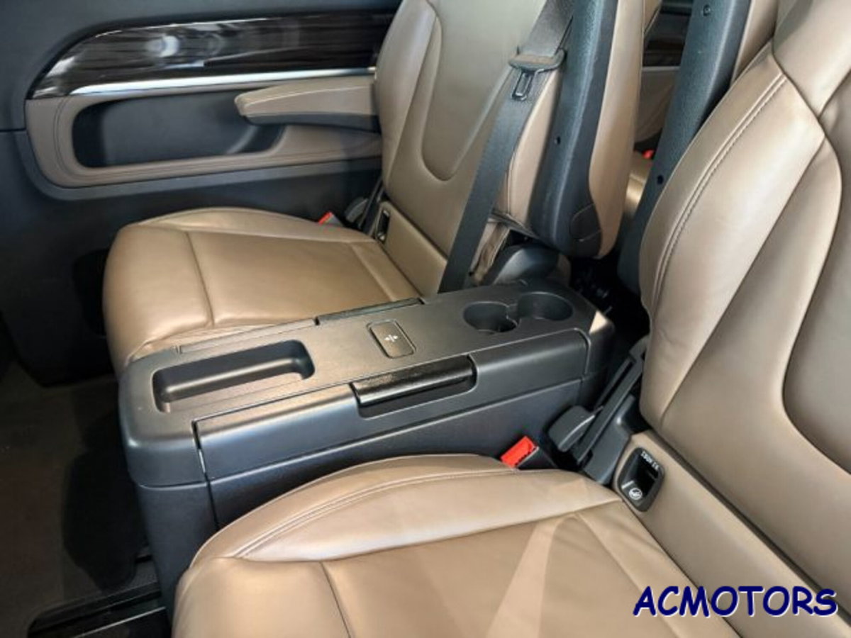 Mercedes-Benz Classe V 250 d Automatic 4Matic Premium Business Compact (13)