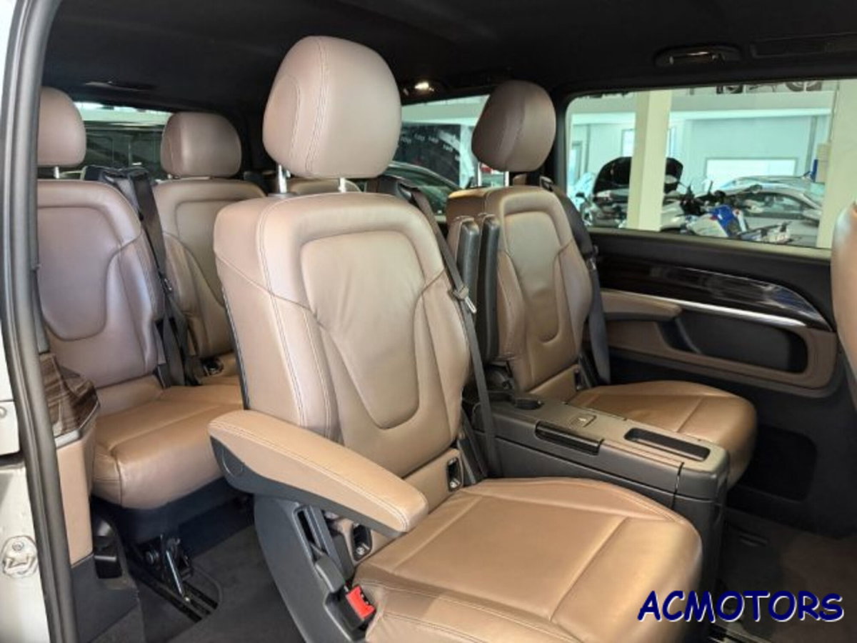 Mercedes-Benz Classe V 250 d Automatic 4Matic Premium Business Compact (17)