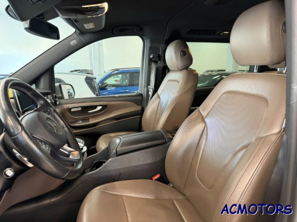 Mercedes-Benz Classe V 250 d Automatic 4Matic Premium Business Compact (9)