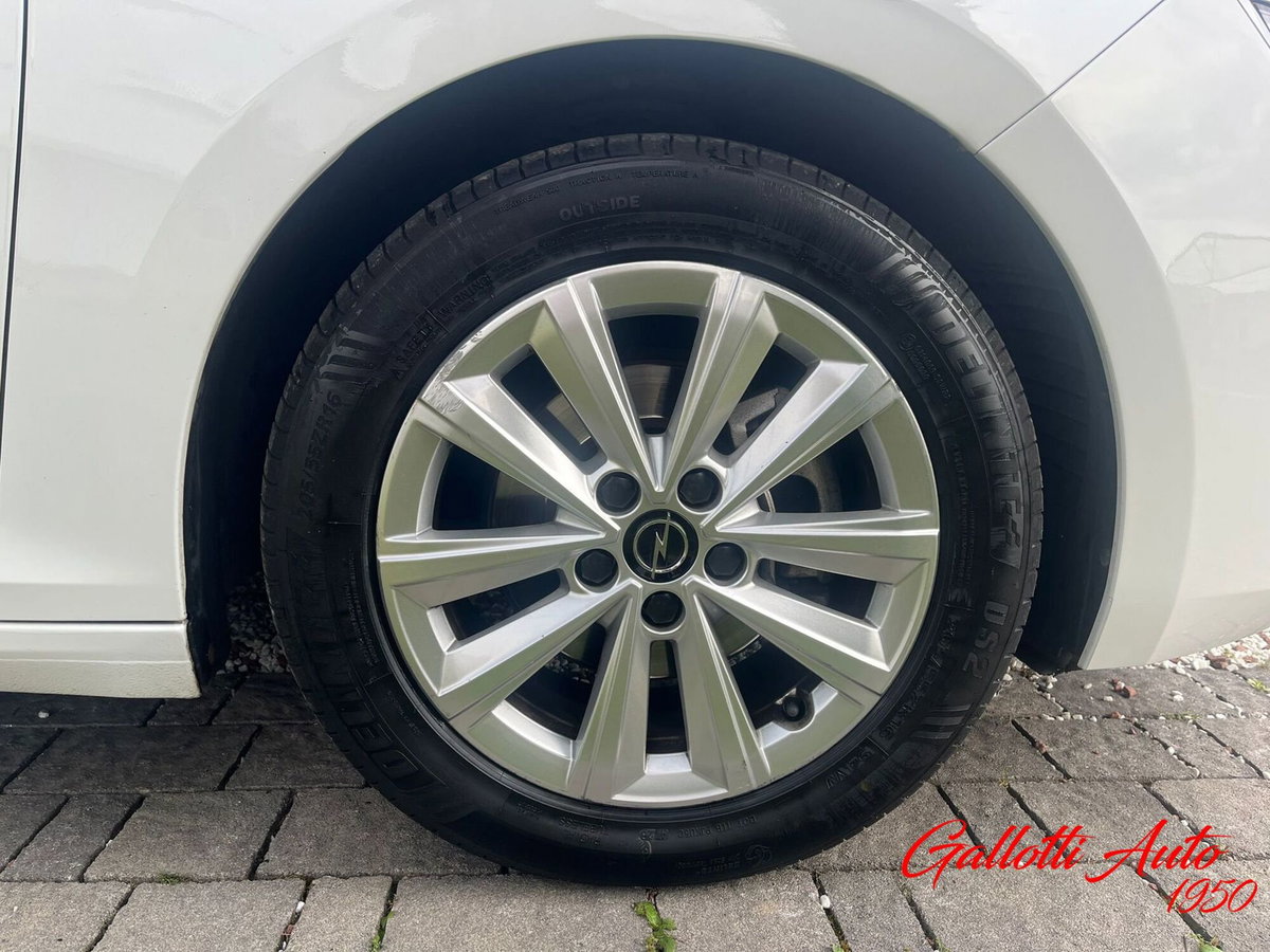 Opel Astra 1.2 Turbo 110 CV Elegance (19)