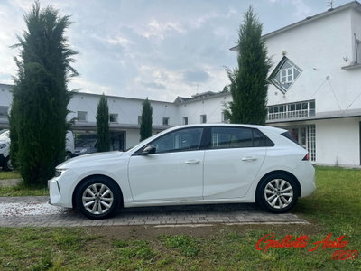 Opel Astra 1.2 Turbo 110 CV Elegance (3)