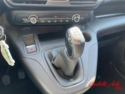 Opel Combo Furgone Cargo 1.5 Diesel 100CV S&S PL-DC 850kg Essentia (12)