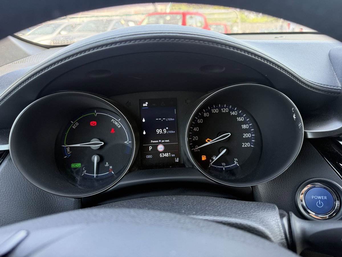 Toyota Toyota C-HR 2.0 Hybrid E-CVT Lounge (15)