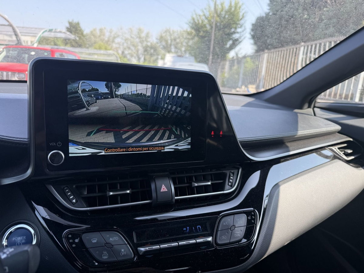 Toyota Toyota C-HR 2.0 Hybrid E-CVT Lounge (16)
