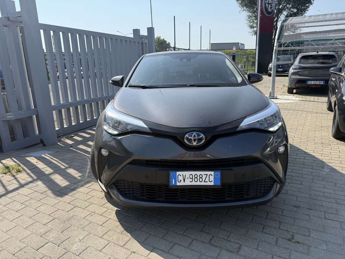 Toyota Toyota C-HR 2.0 Hybrid E-CVT Lounge (3)