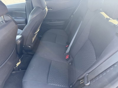 Toyota Toyota C-HR 2.0 Hybrid E-CVT Lounge (8)