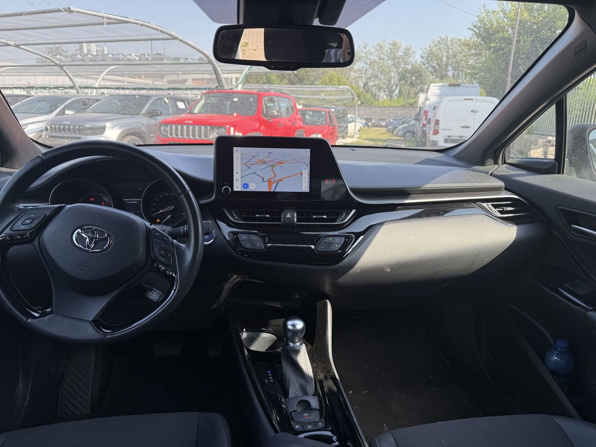 Toyota Toyota C-HR 2.0 Hybrid E-CVT Lounge (9)