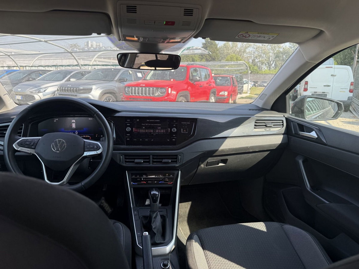 Volkswagen Polo 1.0 tsi Life 95cv dsg (10)
